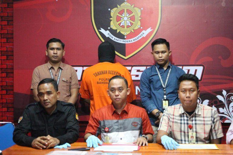 Janji Bisa Luluskan PNS, Seorang Oknum Guru Diringkus