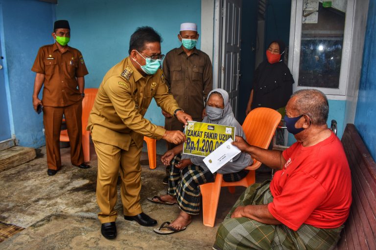 Banda Aceh Bagikan Zakat Rp 4,9 Miliar Kepada 6.653 KK