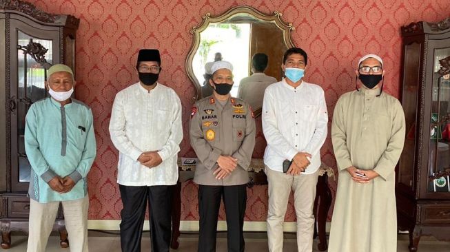 20168-mui-kota-ambon-menemui-kapolda-maluku-irjen-pol-baharudin-djafar