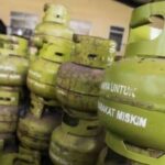Gas elpiji bersubsidi ukuran 3 kilogram atau gas melon