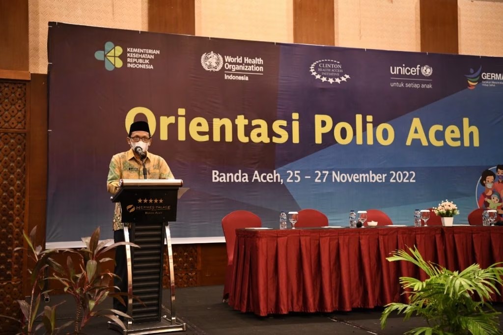 Asisten Pemerintahan dan Keistimewaan Aceh Dr M Jafar SH MHum menyampaikan sambutan Pj Gubernur Aceh, pada Pertemuan Advokasi dan Sosialisasi SUB PIN Polio atau Outbreak Response Immunization (ORI) untuk penanganan kasus lumpuh layu di Aceh, Jum'at (25/11) | INFOACEH.net Asisten Pemerintahan dan Keistimewaan Aceh Dr M Jafar SH MHum menyampaikan sambutan Pj Gubernur Aceh, pada Pertemuan Advokasi dan Sosialisasi SUB PIN Polio atau Outbreak Response Immunization (ORI) untuk penanganan kasus lumpuh layu di Aceh, Jum'at (25/11)