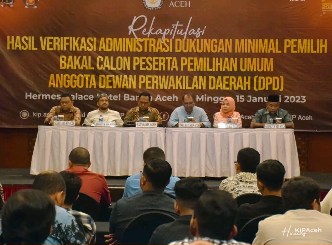 KIP Aceh melangsungkan Rapat Pleno terbuka Rekapitulasi Hasil Verifikasi Administrasi Dukungan Minimal Pemilih Bakal Calon Peserta Pemilu Anggota DPD RI di Hotel Hermes Palace Banda Aceh, Ahad (15/1) | INFOACEH.net KIP Aceh melangsungkan Rapat Pleno terbuka Rekapitulasi Hasil Verifikasi Administrasi Dukungan Minimal Pemilih Bakal Calon Peserta Pemilu Anggota DPD RI di Hotel Hermes Palace Banda Aceh, Ahad (15/1)