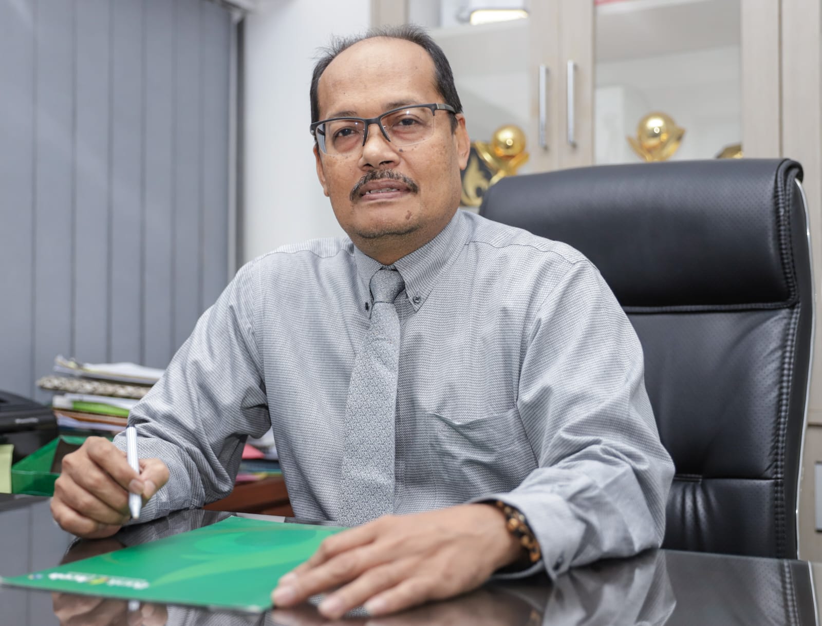 Pemimpin Divisi Sekretariat Perusahaan Bank Aceh Syariah Said Zainal Arifin