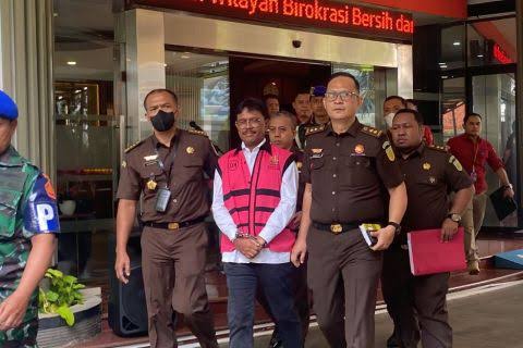 Menkominfo Johnny G Plate jadi tersangka korupsi BTS 4G dan ditahan di Rutan Salemba, Rabu (17/5)