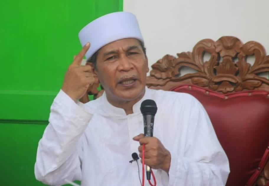 Ketua Umum HUDA Tgk H Muhammad Yusuf A Wahab (Tu Sop Jeunieb)