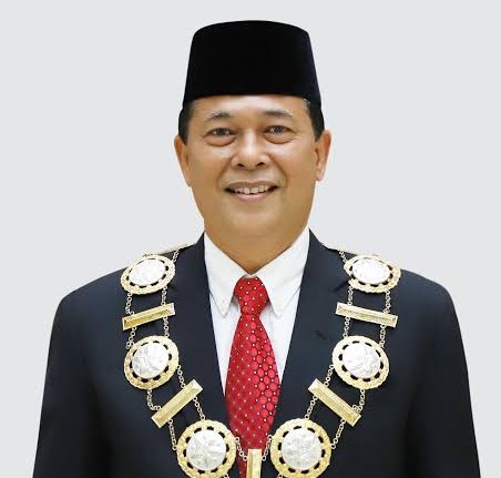 Wakil Rektor I Bidang Akademik USK Prof Dr Ir Agussabti MSi