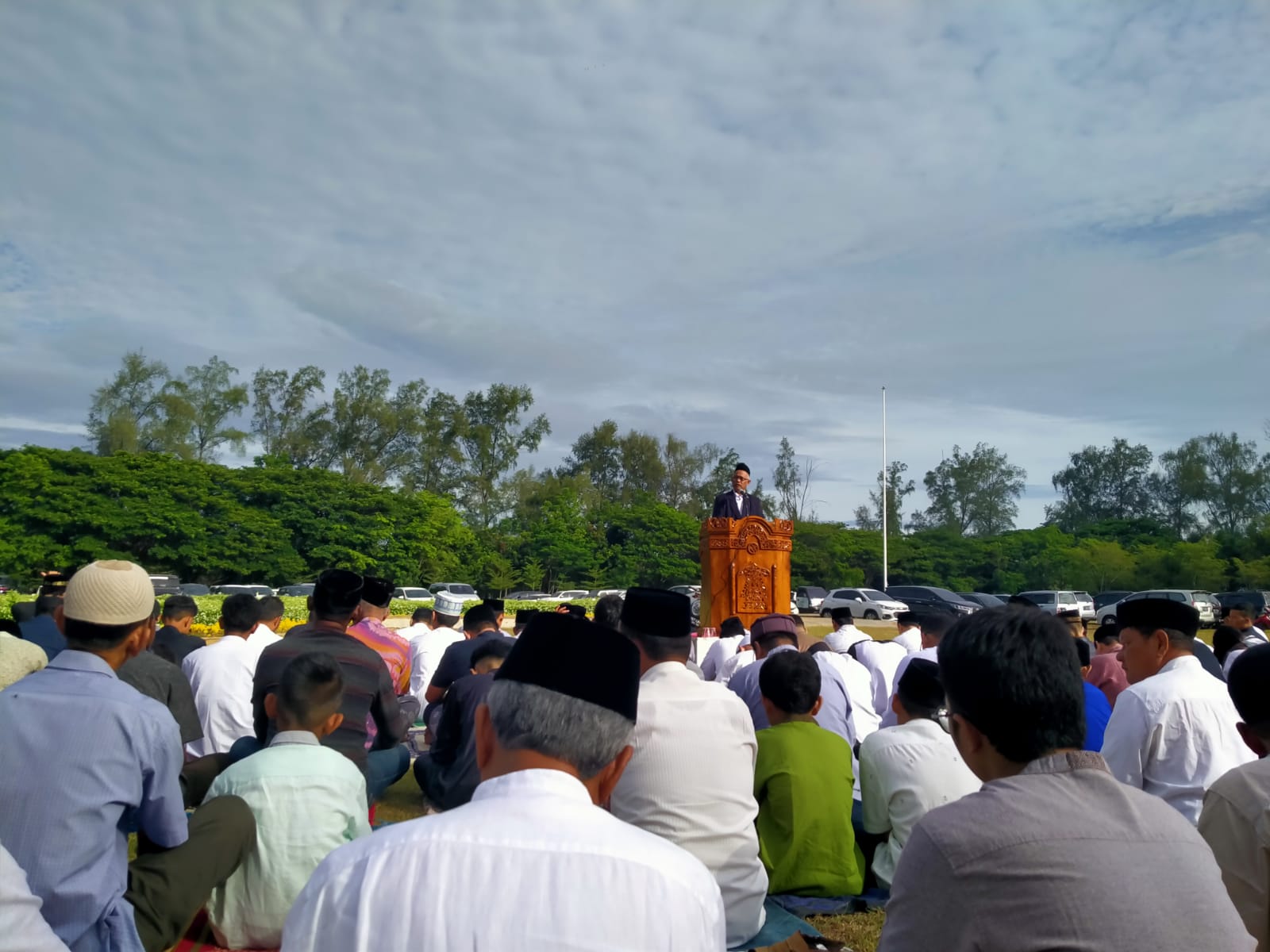 Shalat Idul Adha 1444 Hijriah digelar di Lapangan Tugu Kopelma Darussalam, Kamis pagi (29/6)