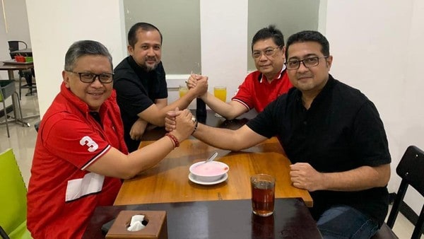 Pertemuan Sekjen PDIP Hasto Kristiyanto dan Sekjen Demokrat Teuku Riefky Harsya Blok M Jakarta