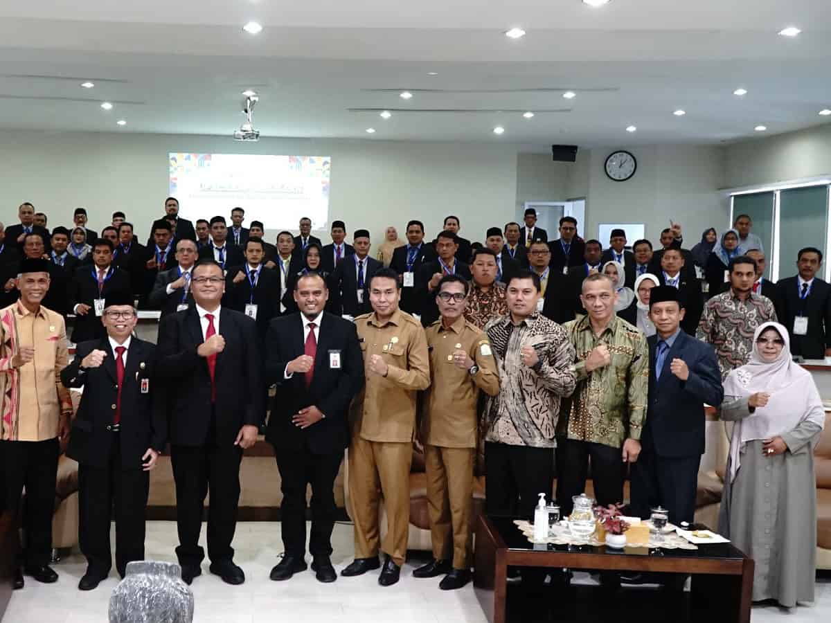 Kepala LAN RI Adi Suryanto membuka Pelatihan Kepemimpinan Nasional (PKN) Tingkat II Angkatan XVII Tahun 2023, di Puslatbang KHAN LAN Aceh, Selasa (13/6)