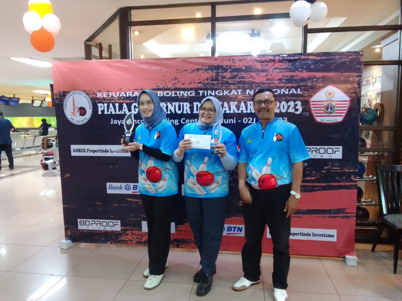 Sua atlet putri binaan KONI Aceh berhasil meraih satu medali perak dan satu medali perunggu di Kejurnas Piala Gubernur DKI Jakarta 2023