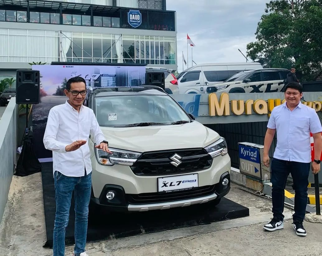 Peluncuran Suzuki New XL7 Hybrid ini berlangsung di depan Hotel Kyriad Muraya Banda Aceh, Sabtu (8/7/2023)