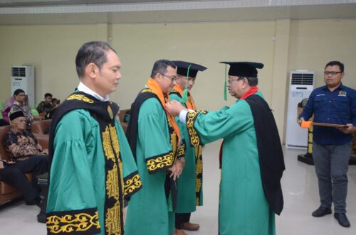 Universitas Malikussaleh Lhokseumawe mengukuhkan tiga Guru Besar Bidang Sosiologi