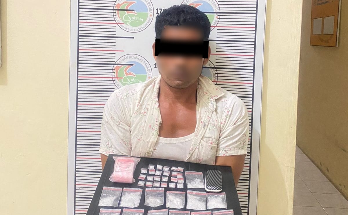 Tim Opsnal Satresnarkoba Polres Lhokseumawe menangkap warga berinisial AB (39), diduga penjual narkotika jenis sabu di Meunasah Teungoh, Kecamatan Blang Mangat, Kota Lhokseumawe.