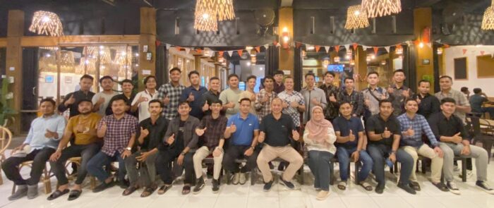 PLN Unit Induk Distribusi Aceh menggelar "Ngopi Bareng" dengan anggota dan para ketua BEM dari berbagai fakultas dan paguyuban mahasiswa dari setiap Kabupaten/Kota di Aceh, acara berlangsung pada Jum'at (18/8) di Moorden Coffee Banda Aceh