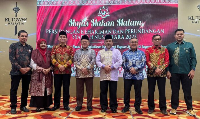 Ketua Kamar Agama Mahkamah Agung RI memimpin delegasi Indonesia dalam acara Persidangan Kehakiman dan Perundangan Syariah Nusantara 2023 yang berlangsung 18-20 September 2023 di Hotel Pacific Regency, Kuala Lumpur, Malaysia.