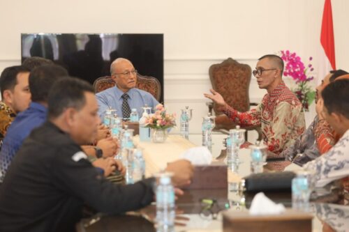 KIP Aceh menghadap Wali Nanggroe Aceh Malik Mahmud Al Haythar untuk melaporkan perkembangan persiapan dan kendala yang dihadapi jelang Pemilu di Aceh, Rabu, 18 Oktober 2023