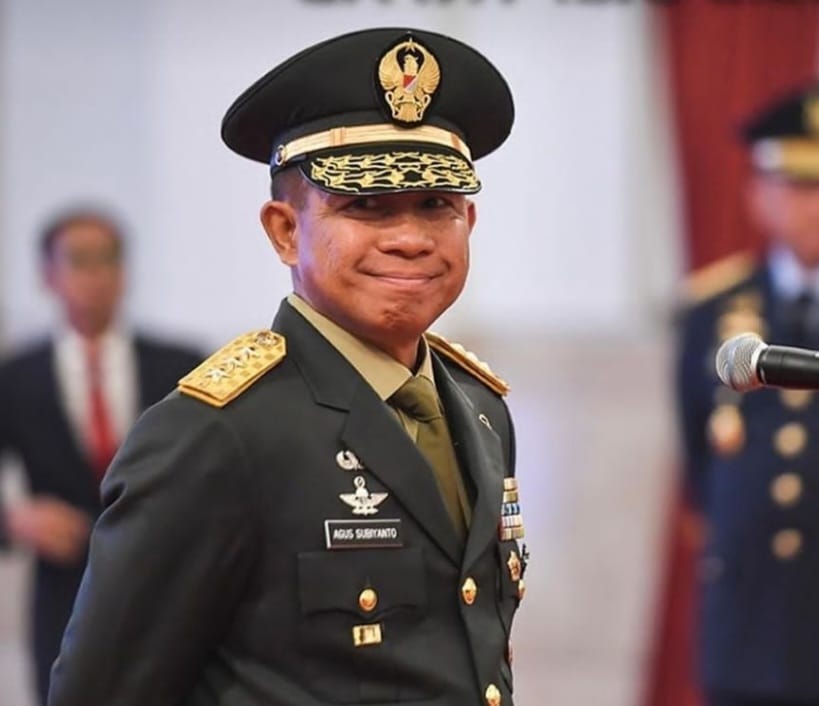 Jenderal TNI Agus Subiyanto menjadi Kepala Staf Angkatan Darat (KSAD) saat dilantik di Istana Negara, Jakarta, Rabu (25/10)