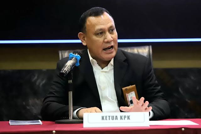 Ketua KPK Firli Bahuri ditetapkan sebagai tersangka oleh Polda Metro Jaya dalam kasus dugaan pemerasan terhadap mantan Menteri Pertanian Syahrul Yasin Limpo