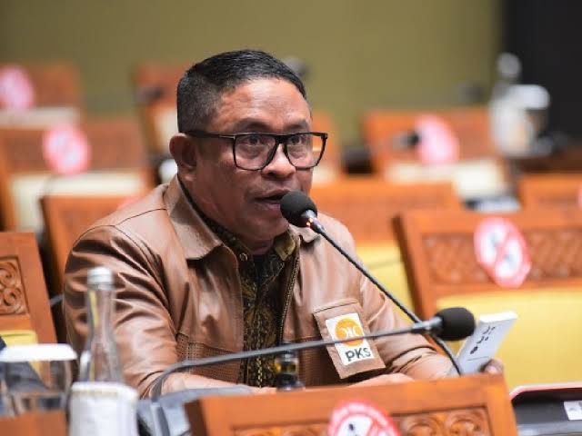Anggota Komisi VI DPR RI asal Aceh Rafly Kande