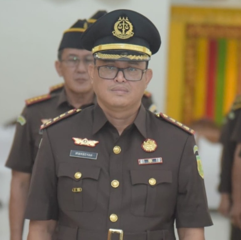 Irwansyah SH MH resmi menjabat sebagai Kajari Banda Aceh setelah dilantik pada Kamis (2/11)