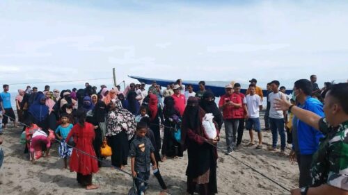 Pengungsi Rohingya masuk ke wilayah perairan Aceh