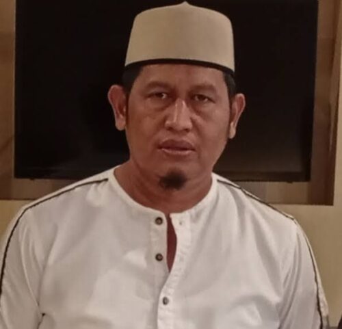 Sekretaris Kecamatan Kuta Cot Glie Ustaz Zahri Yusuf SE MSi