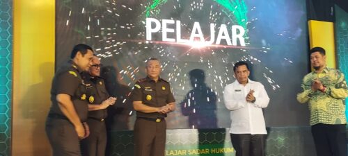 Kajati Aceh Joko Purwanto membuka seleksi Duta Pelajar Sadar Hukum Aceh 2023 tingkat SMA/SMK dari 23 Kabupaten/Kota, Jum'at (8/12)