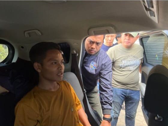 Polisi telah menangkap AWK, pelaku yang mengancam tembak calon presiden nomor urut 1 Anies Baswedan di Jawa Timur, Sabtu (13/1)
