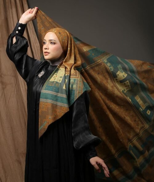 Hijab brand lokal yang menjadi binaan BSI UMKM Center Aceh yaitu “Ninano Label”