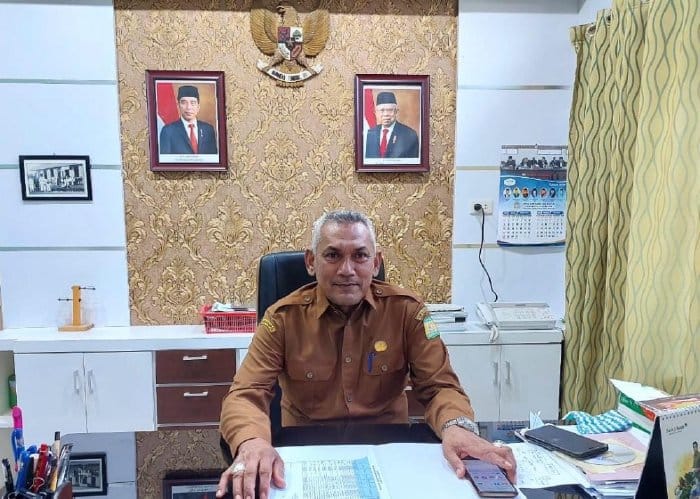 Kepala Badan Kesbangpol Aceh Besar Sofian SH