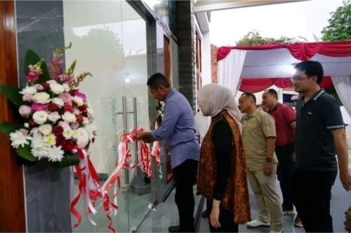 Pangdam Iskandar Muda Mayjen TNI Novi Helmy Prasetia meresmikan Mess Perwakilan Kodam IM di Jalan Jenderal Urip Sumoharjo, Jatinegara, Jakarta Timur, Ahad (3/3)