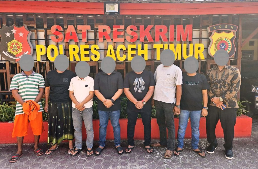 Polres Aceh Timur Polda Aceh mengamankan 8 terduga pelaku tindak pidana perusakan kantor dan penganiayaan terhadap Ketua dan anggota KONI Aceh Timur