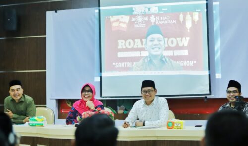 Fakultas Dakwah dan Komunikasi UIN Ar-Raniry menggelar bedah buku “Santri Indonesia di Tiongkok” dan buka puasa bersama, Selasa (19/3)