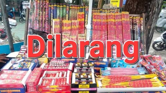 Toko di Aceh Besar dilarang menjual lilin, kembang api atau mercon