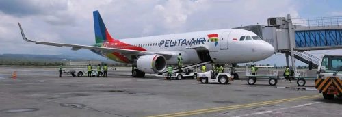 Maskapai penerbangan Pelita Air resmi mengudara di langit Aceh untuk melayani perjalanan masyarakat Aceh pada rute Jakarta - Banda Aceh dan sebaliknya mulai Rabu, 3 April 2024
