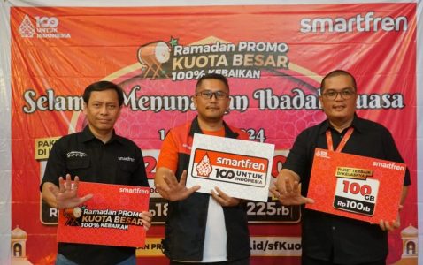 Menyambut momen Ramadan dan Idul Fitri 1445 H, Smartfren terus melakukan optimasi jaringan di seluruh wilayah operasionalnya, serta memberikan promo paket data spesial untuk seluruh pelanggan