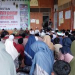 Ketua Umum Yayasan Wakaf Barbate Islamic City (YWBIC) Prof Dr Sofyan A Gani MA memberi sambutan pada penyambutan santri dan keluarga Dayah Wakaf Barbate Kebun Kurma, Sabtu, 13 Juli 2024. Foto: Istimewa