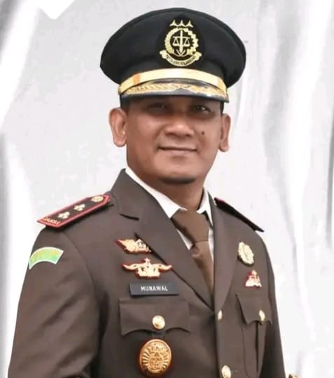 Kajari Bireuen Munawal Hadi SH MH