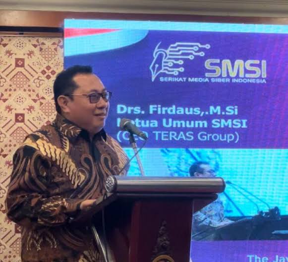 Firdaus kembali terpilih memimpin Serikat Media Siber Indonesia (SMSI) Pusat periode 2024-2029 dalam Kongres II di The Jayakarta Hotel, Jalan Hayam Wuruk Jakarta, Selasa malam (30/7/2024). Foto: Istimewa