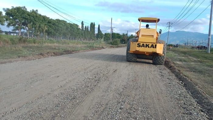Ruas jalan lintas Cot Irie menuju Limpok, Aceh Besar mulai dikerjakan, Senin (13/8/2024). Foto: Istimewa