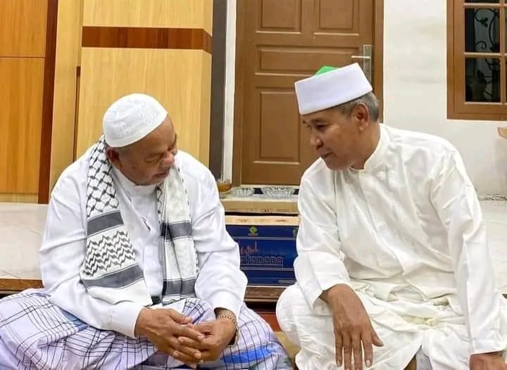 Abu Paya Pasi menyatakan mundur dari jabatannya sebagai anggota Tuha Peut Lembaga Wali Nanggroe, Penasihat Partai Aceh, serta Ketua Umum MUNA. Foto: Istimewa