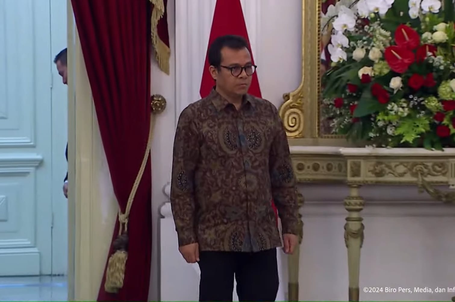 Nezar Patria kembali ditunjuk sebagai Wakil Menteri Komunikasi dan Digital mendampingi Meutya Hafid.