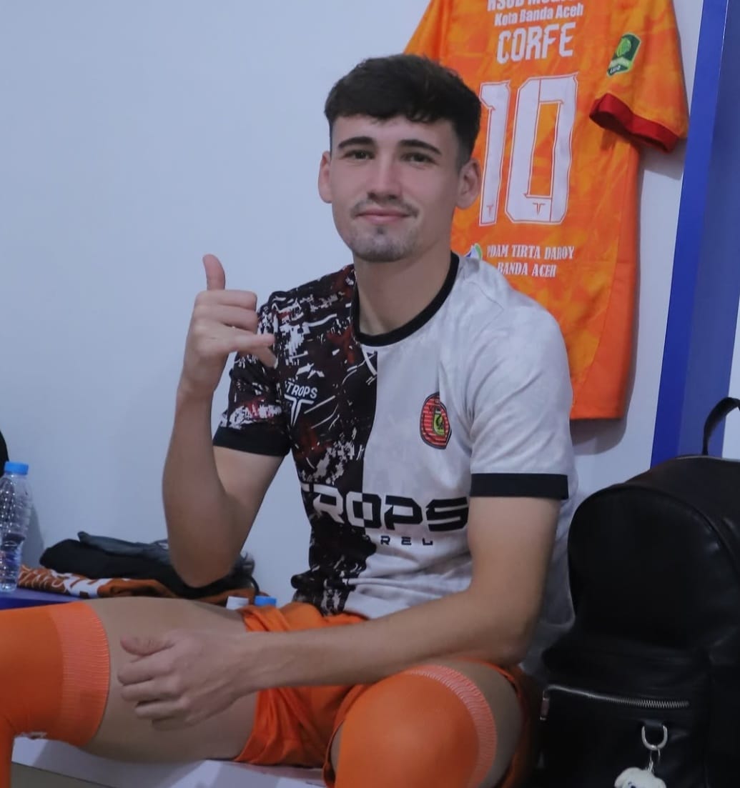 Striker Persiraja Banda Aceh Deri Corfe
