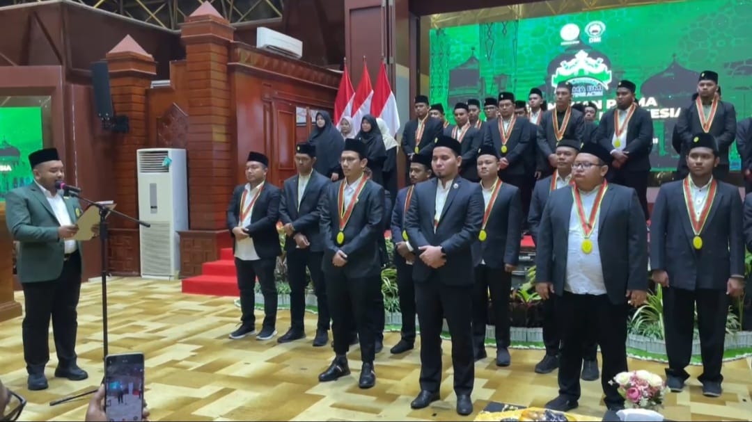 Ketua Umum PP Prima DMI Munawar Khalil melantik pengurus Prima DMI Wilayah Aceh periode 2025-2029, di Anjong Mon Mata, Meuligoe Gubernur, Jum'at malam (24/1). (Foto: For Infoaceh.net)