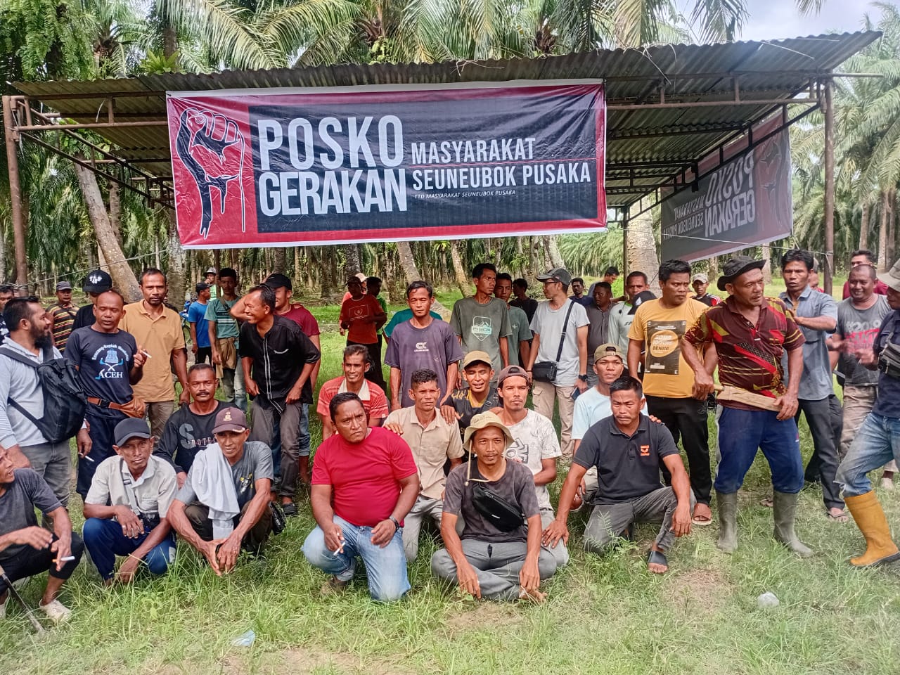 Warga melawan penyerobotan lahan oleh perusahaan perkebunan sawit di Aceh Selatan