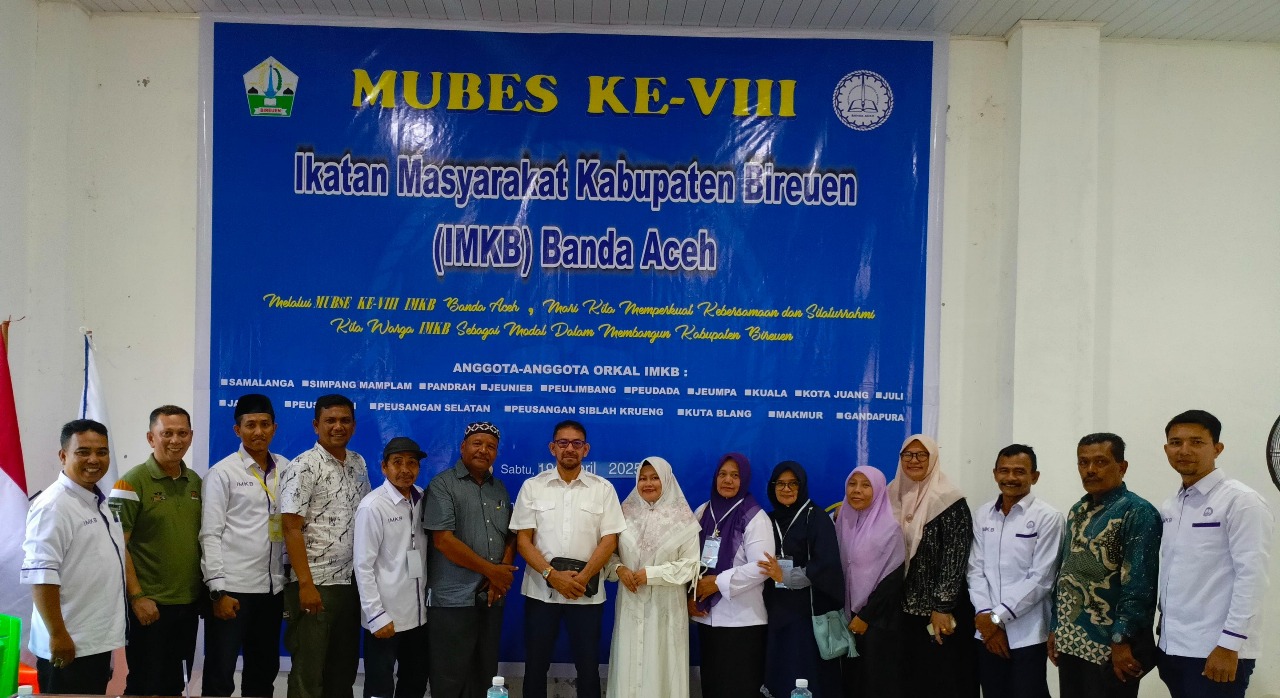 Ketua Umum IMKM dan Ketua Pelaksana Harian terpilih IMKB IMKB Banda Aceh 2025-2028 Amiruddin Cut Hasan dan Fakhrurrazi Yusuf di Sekretariat IMKB, Gampong Tibang, Banda Aceh. (Foto: Humas IMKB)
