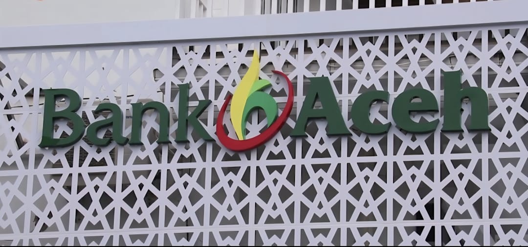 Manajemen Bank Aceh Syariah menegaskan operasional dan roda kepemimpinan di lingkungan perseroan ini berjalan normal dan solid