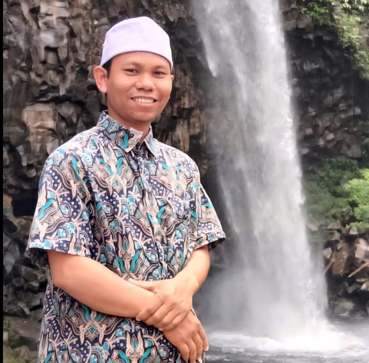 Penyuluh Agama di Kantor Urusan Agama (KUA) Kecamatan Darul Imarah, Tgk Cut Azwar