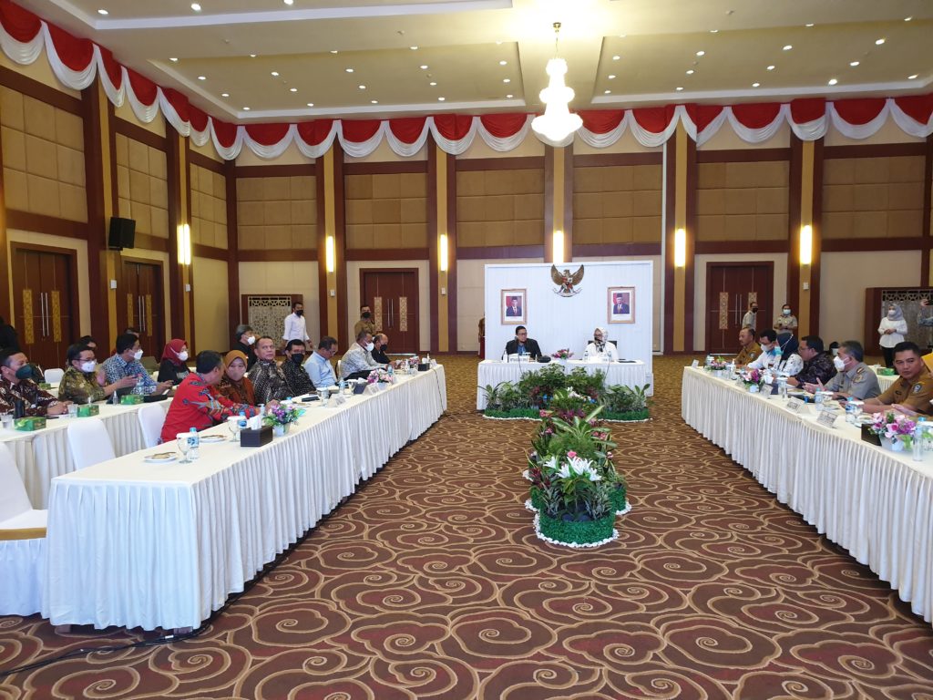 Sekretariat Kabinet Republik Indonesia | Kepri Fokuskan Pembangunan Kewilayahan Berbasis Potensi Daerah