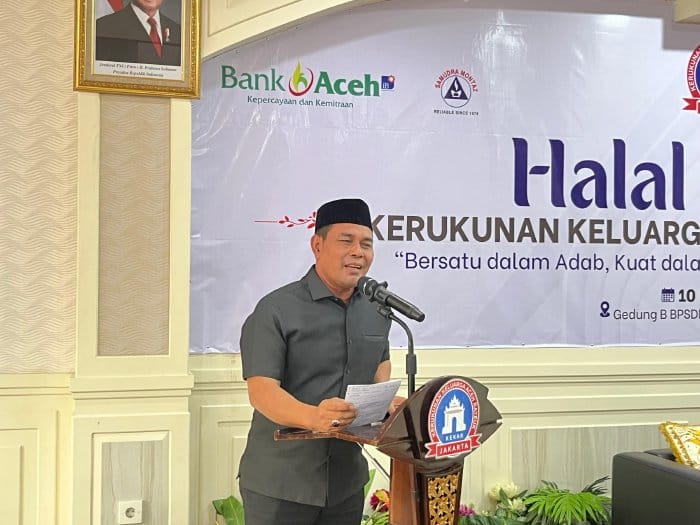 Bupati Aceh Besar Muharram Idris menghadiri acara Halal bi Halal Kerukunan Keluarga Aceh Rayeuk (KEKAR) yang digelar di Gedung B BPSDM Kemendagri, Kalibata, Jakarta Selatan, Sabtu (10/5)